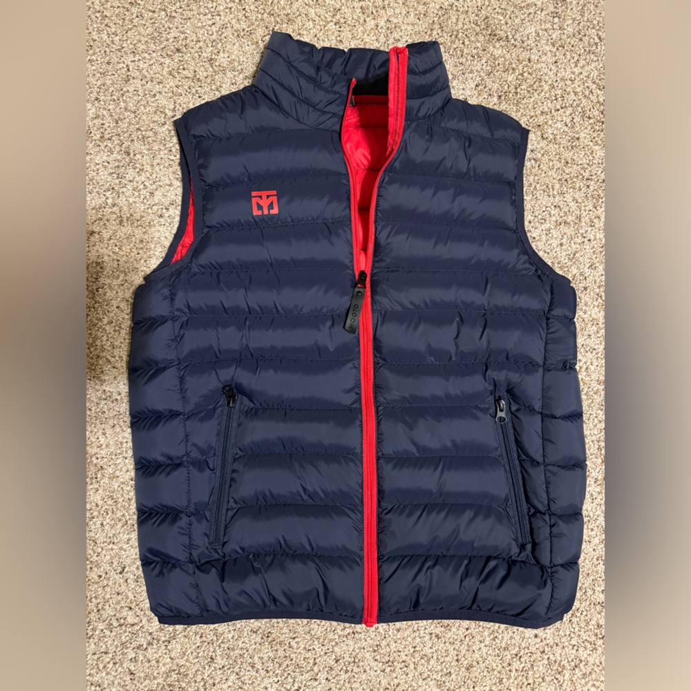 Mooto insulated vest Navy